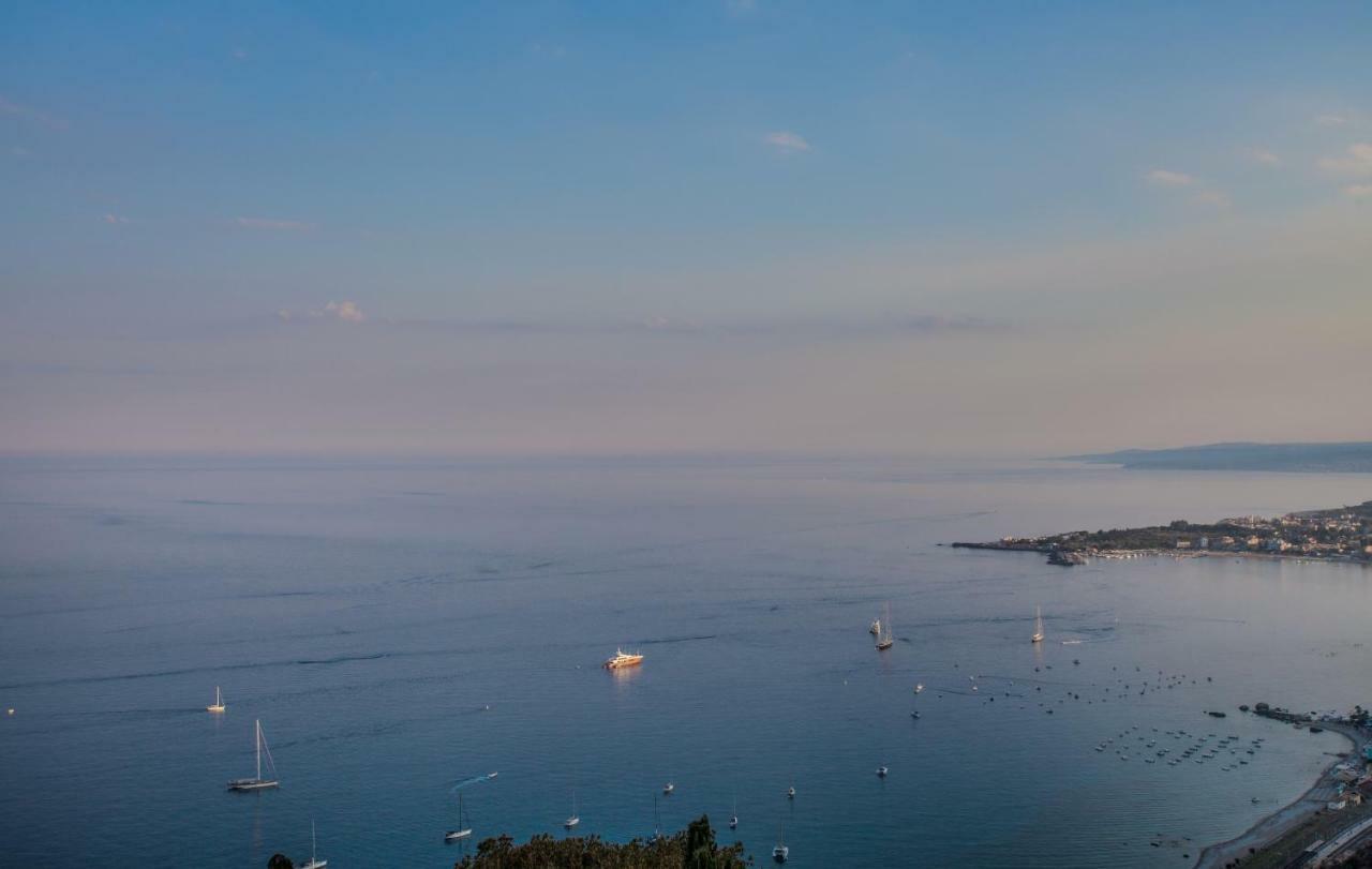 Skyline Appartament Taormina Eksteriør bilde